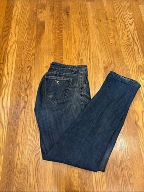 Women's Straight Leg Jeans in Dark Blue - Classic Everyday Denim